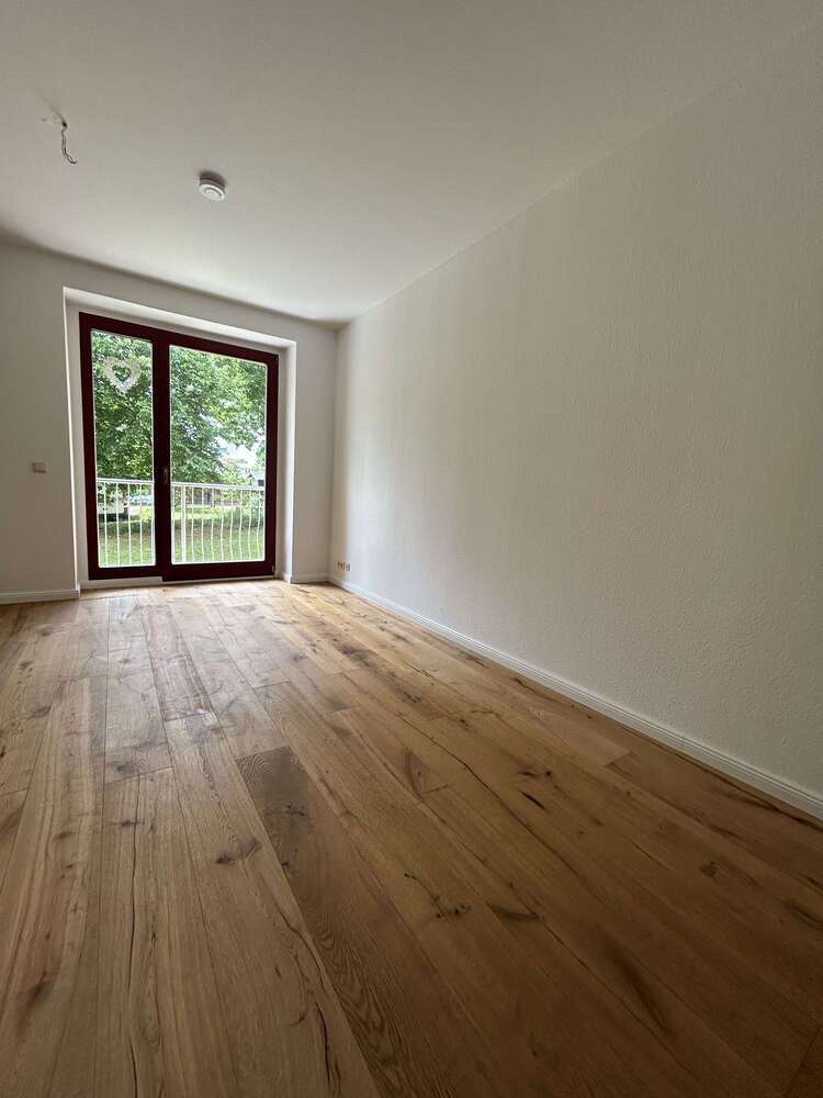 Wohnung zum Mieten in Zwickau 361 € 53.2 m²