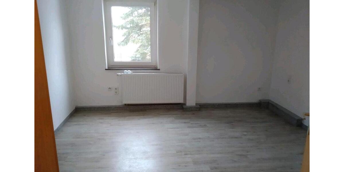 Doppelhaushälfte Selb - 7 Zimmer, 160 m&sup2;, 1.050&euro; | Angebot:26417758