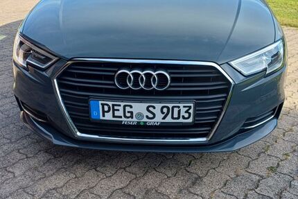 Audi A3 128.000 km 13.500 &euro; Pottenstein 91278