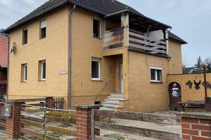 Haus Peine Duttenstedt - 8 Zimmer, 152 m&sup2;, 175.000&euro; | Angebot:25736898