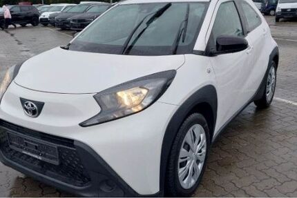 Toyota Aygo (X) 45.700 km 13.880 € Mönchengladbach 41061