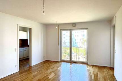Wohnung Augsburg Spickel-Herrenbach - 2 Zimmer, 62 m&sup2;, 1.048&euro; | Angebot:27130603