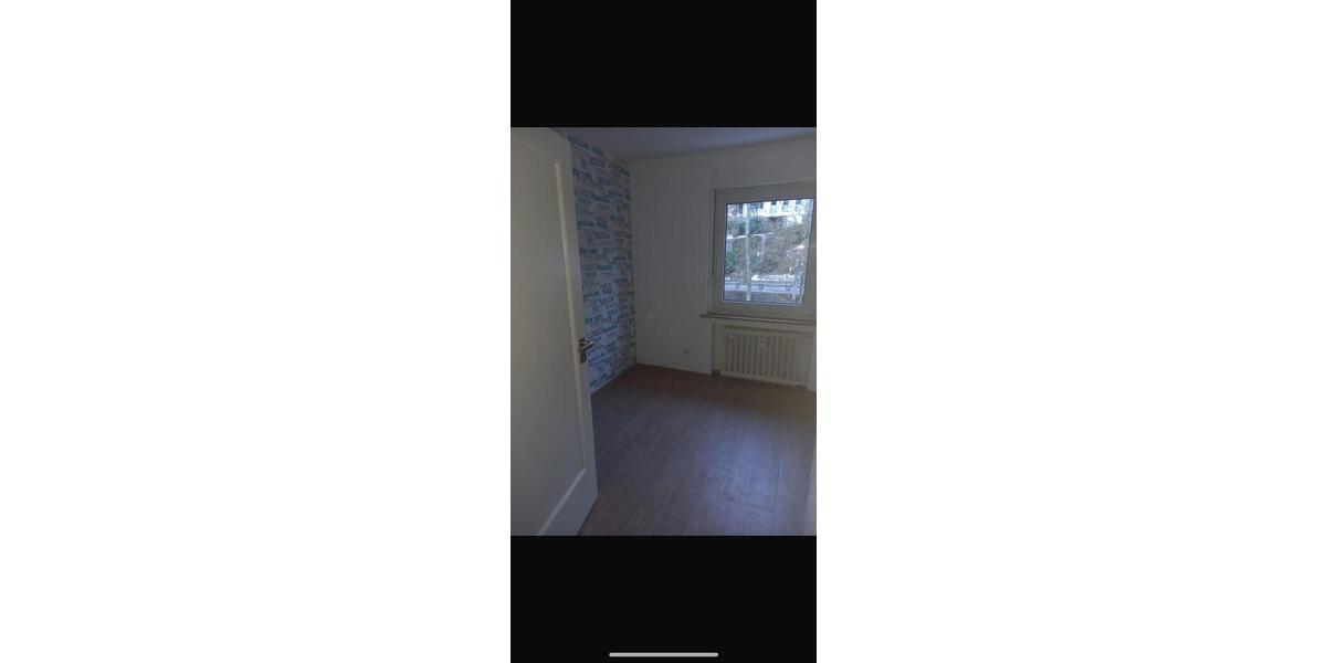 Etagenwohnung Lennestadt - 3 Zimmer, 85 m&sup2;, 700&euro; | Angebot:26368661