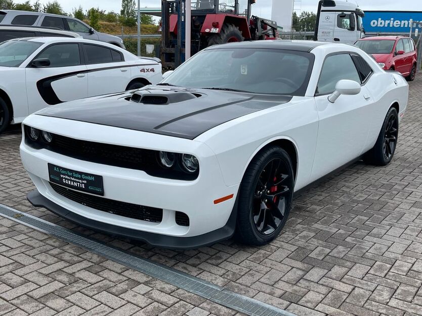 Dodge Challenger 10.360 km 39.900 € Erlensee 63526