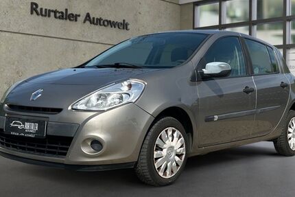 Renault Clio 230.000 km 2.499 &euro; Jülich 52428