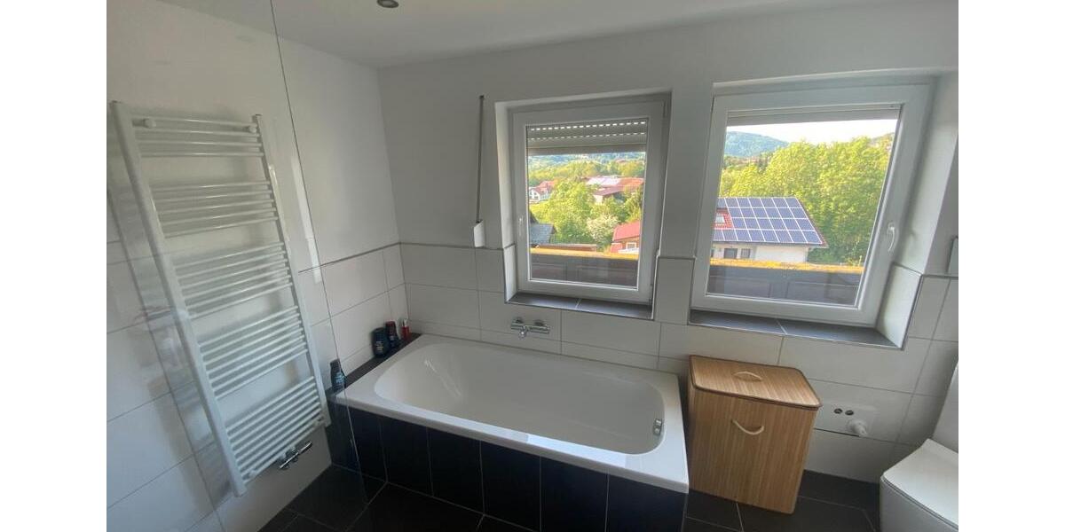 Etagenwohnung Grafling - 4 Zimmer, 144 m&sup2;, 285.000&euro; | Angebot:26845526