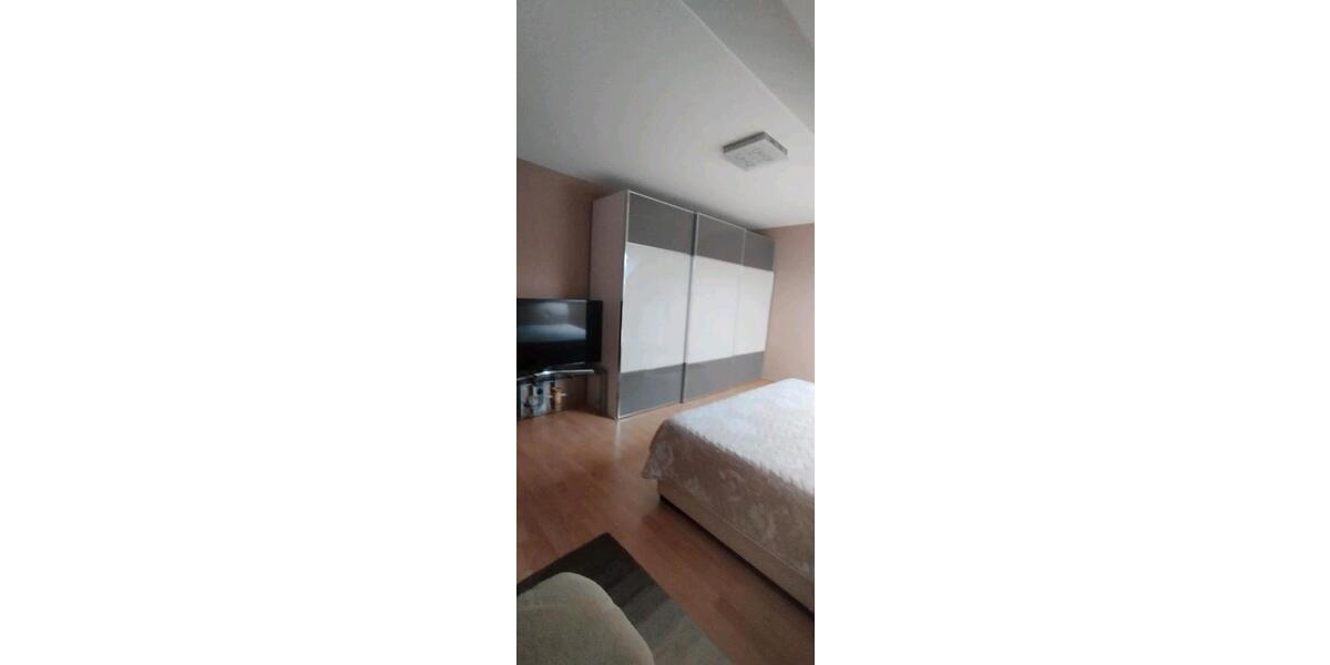 Reihenhaus Homburg - 4 Zimmer, 120 m&sup2;, 1.300&euro; | Angebot:26301304
