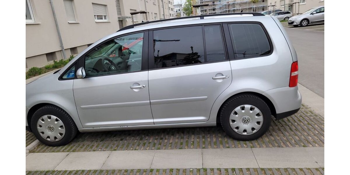 VW Touran 360.000 km 1.500 &euro; Frankfurt am Main 60326