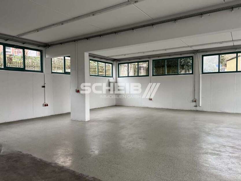 Halle in Schwäbisch Hall 1.362,90 € 324.5 m²