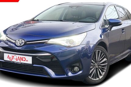 Toyota Avensis 129.977 km 17.990 &euro; Stralsund 18437