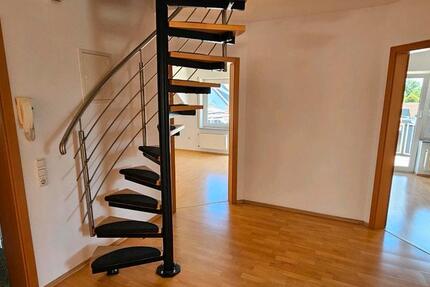 Wohnung zu vermieten Dachgeschoss zimmer