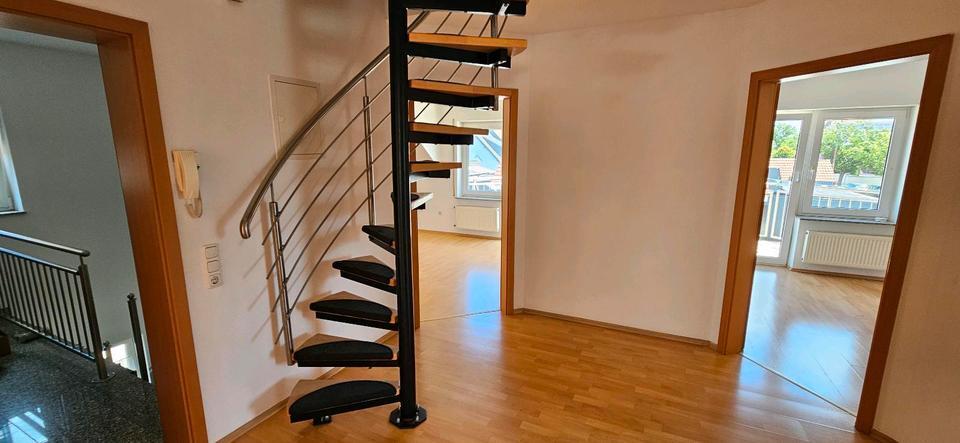 Wohnung zu vermieten Dachgeschoss zimmer