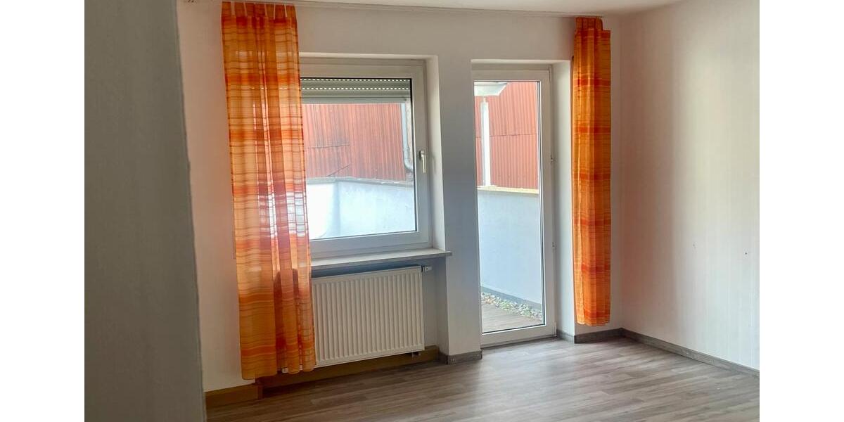 Einfamilienhaus Maßbach - 3.5 Zimmer, 135 m&sup2;, 750&euro; | Angebot:22034646