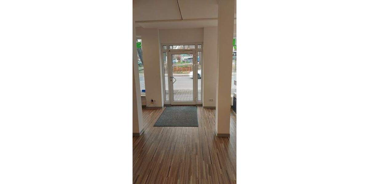 Modernes Wohn-Geschäftshaus in sehr günstiger Lage - Gewerbeobjekt Zwickau Pölbitz | Angebot:24520310