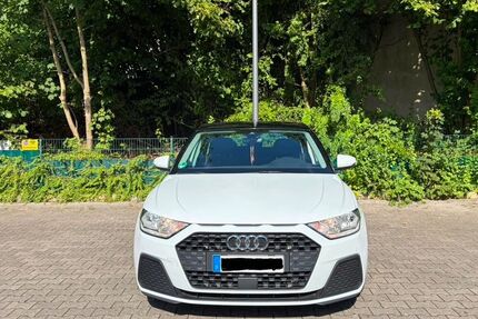 Audi A1 128.000 km 16.990 &euro; Heiligenhaus 42579