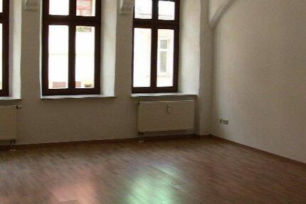 Wohnung Torgau - 2 Zimmer, 79 m&sup2;, 350&euro; | Angebot:26545918
