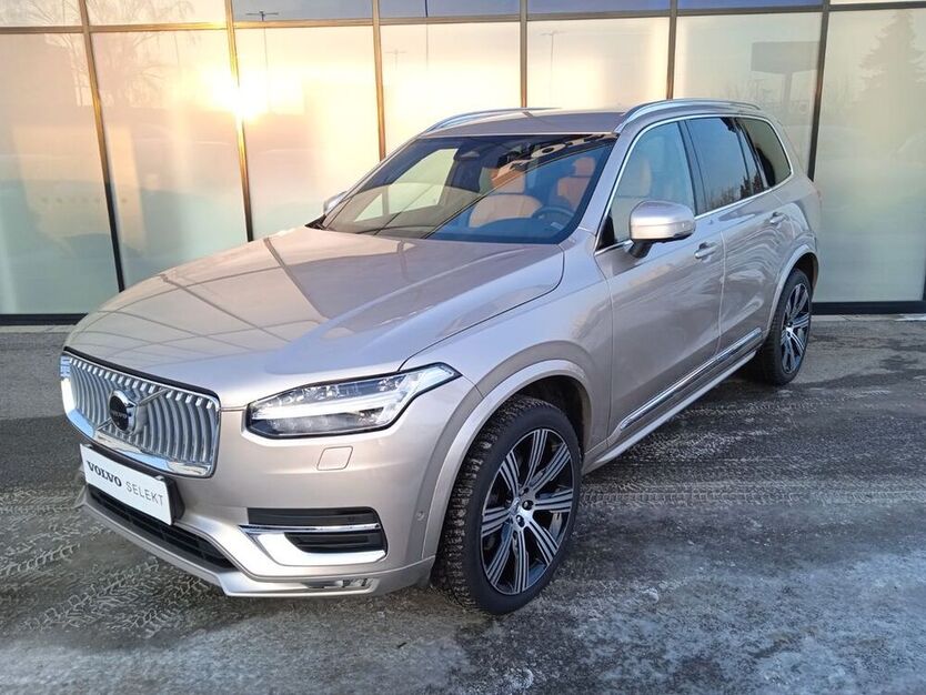 XC90