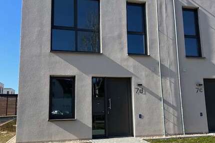 Haus Königs Wusterhausen - 3 Zimmer, 106 m&sup2;, 1.585&euro; | Angebot:23786435