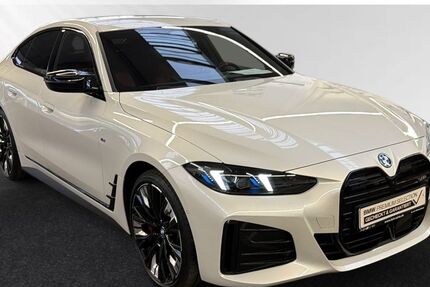 BMW i4 21.700 km 56.500 &euro; Moers 47441
