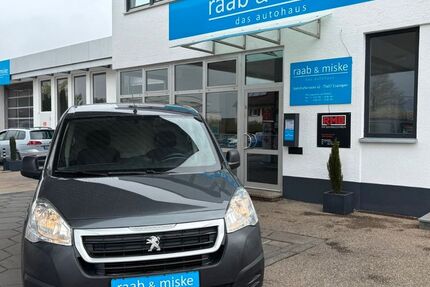 Peugeot Partner 135.800 km 6.490 &euro; Essingen 73457