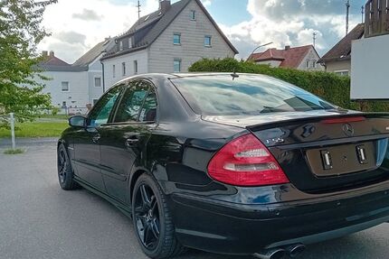 Mercedes-Benz E 55 AMG 236.095 km 15.000 € Konnersreuth 95692
