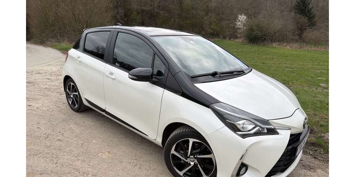 Toyota Yaris 70.000 km 11.900 &euro; Korlingen 54317