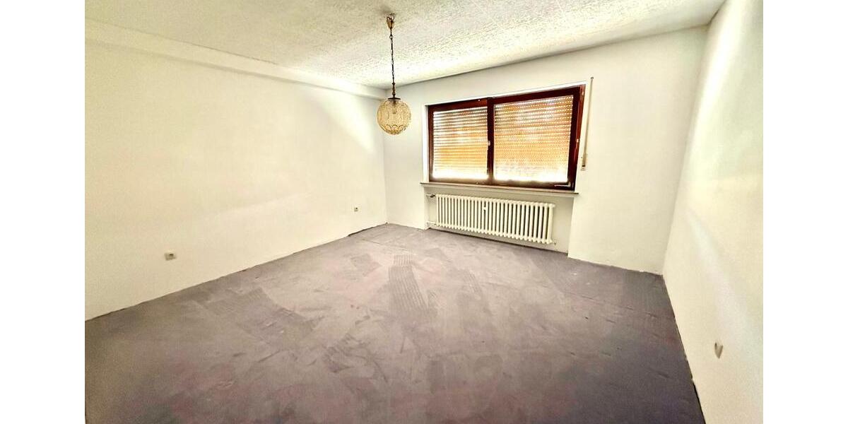 Einfamilienhaus Eschwege - 7 Zimmer, 228 m&sup2;, 245.000&euro; | Angebot:27111660