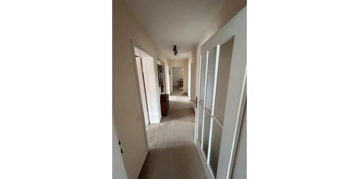 Etagenwohnung Elchingen Oberelchingen - 3 Zimmer, 75 m&sup2;, 1.000&euro; | Angebot:25410892