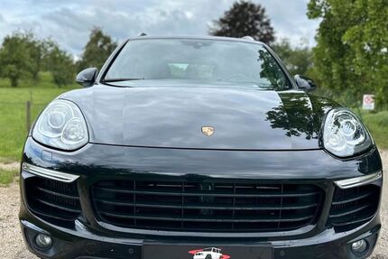 Porsche Cayenne 243.000 km 24.999 € Reutlingen 72770