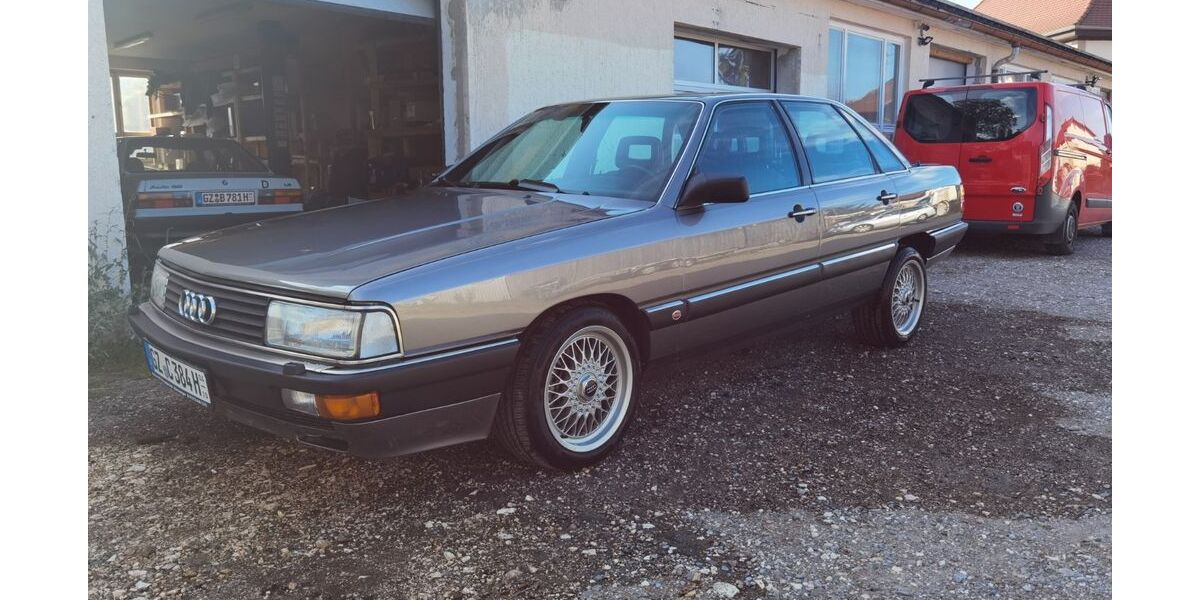 Audi 200 189.000 km 18.999 &euro; Dürrlauingen 89350