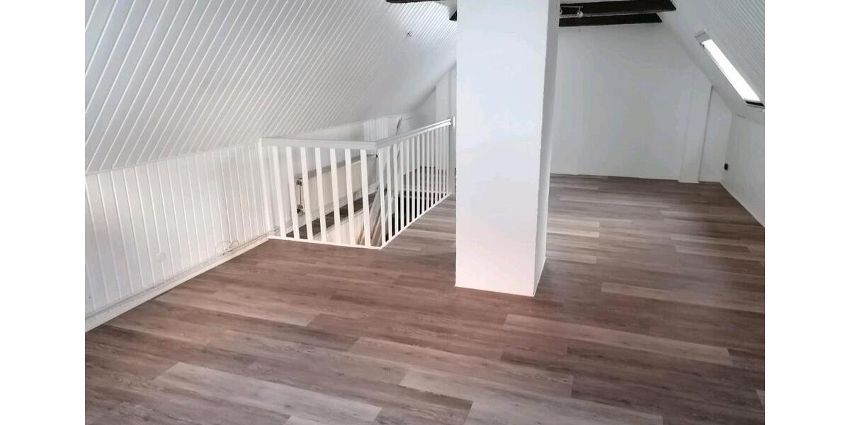 Einfamilienhaus Wesselburen - 3 Zimmer, 110 m&sup2;, 150.000&euro; | Angebot:24717158