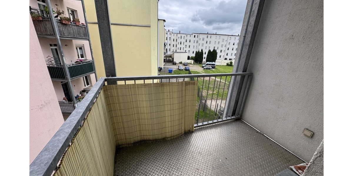 Direkte Innenstadtlage! möblierte 2 Zimmerwohnung mit Balkon! - Etagenwohnung Gera Debschwitz | Angebot:26876779