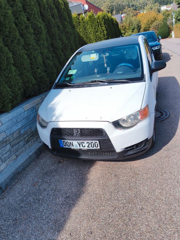 Mitsubishi Colt 250.000 km 999 € Nördlingen 86720