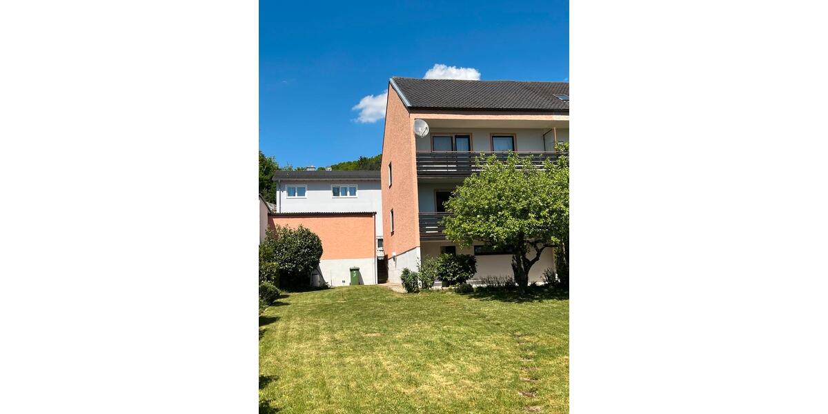 Doppelhaushälfte Tegernheim - 8 Zimmer, 150 m&sup2;, 625.000&euro; | Angebot:20934572