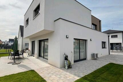 Haus Breisach am Rhein - 5 Zimmer, 150 m&sup2;, 410.000&euro; | Angebot:26132416