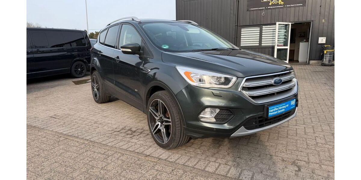Ford Kuga 163.000 km 12.490 &euro; Munster 29633