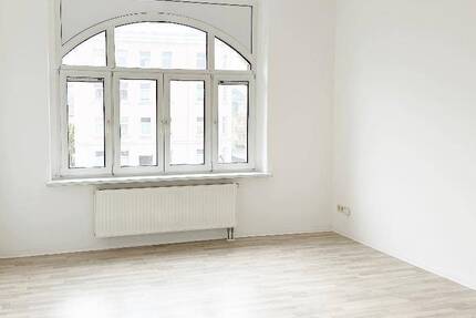 Wohnung Riesa Altriesa - 2 Zimmer, 73 m&sup2;, 395&euro; | Angebot:25985365