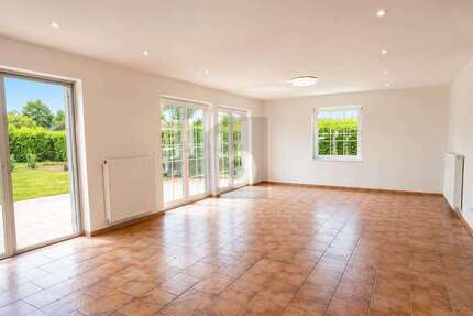Haus Stade Altländer Viertel - 8 Zimmer, 160 m&sup2;, 249.000&euro; | Angebot:27639087