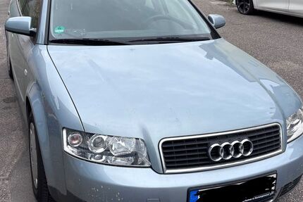 Audi A4 126.000 km 3.200 &euro; Kuppenheim 76456