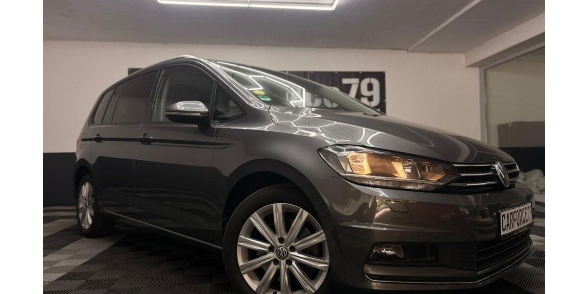 VW Touran 97.836 km 17.980 &euro; Wutöschingen-Degernau 79793