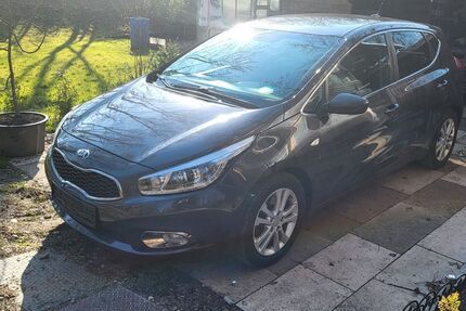Kia ceed / Ceed 165.675 km 7.500 &euro; Rosenheim 83022