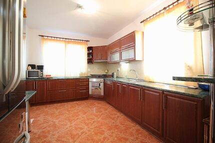 Haus Freyung - 7 Zimmer, 280 m&sup2;, 990.000&euro; | Angebot:26605696