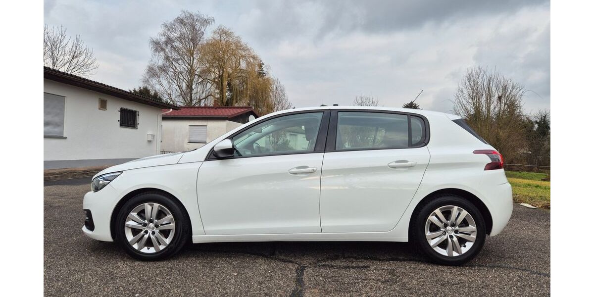 Peugeot 308 276.298 km 6.900 &euro; Achern 77855