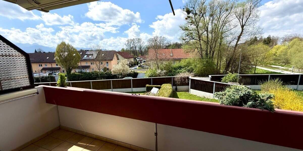Etagenwohnung Rosenheim Aising - 2 Zimmer, 63 m&sup2;, 270.000&euro; | Angebot:26410252