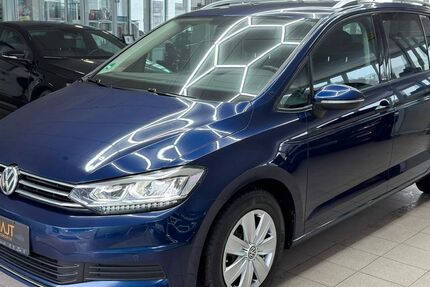 VW Touran 145.088 km 19.499 &euro; Niestetal 34266