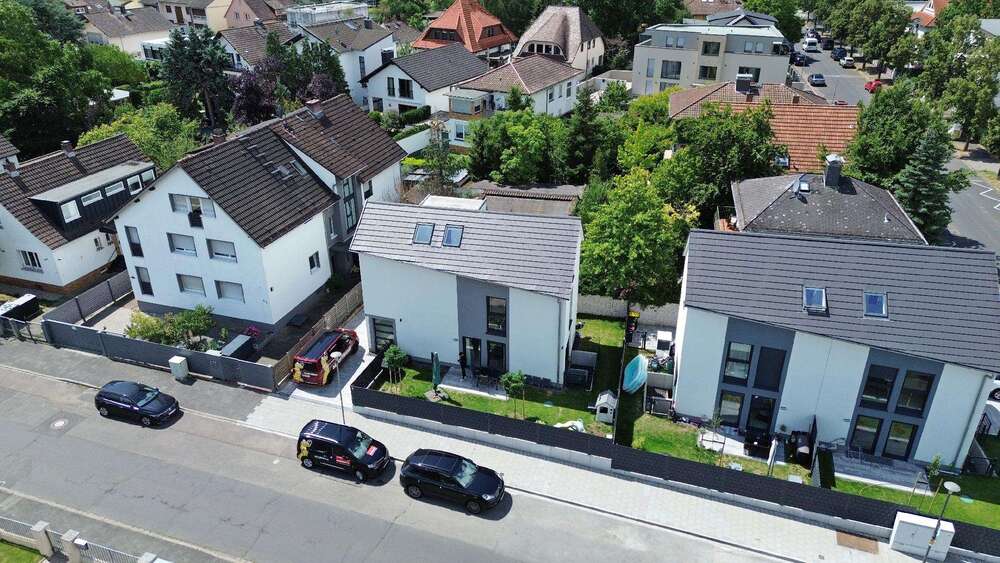 Haus zum Mieten in Offenbach 2.750 € 161 m² 5 zimmer