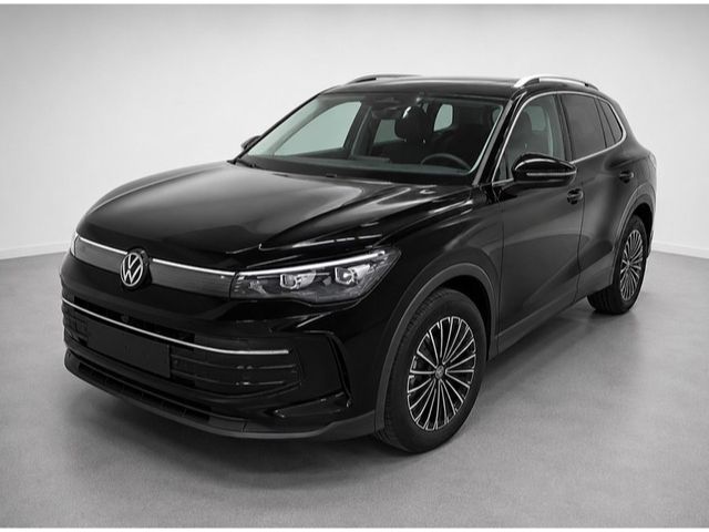 VW Tiguan 28.261 km 33.907 &euro; Cuxhaven 27472