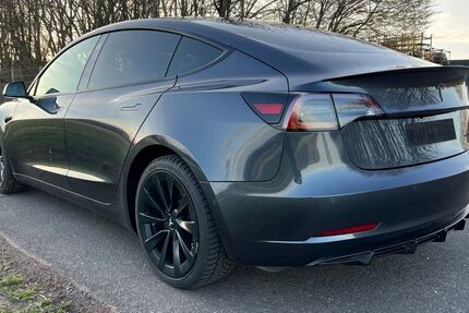 Tesla Model 3 89.500 km 27.950 &euro; Kall 53925