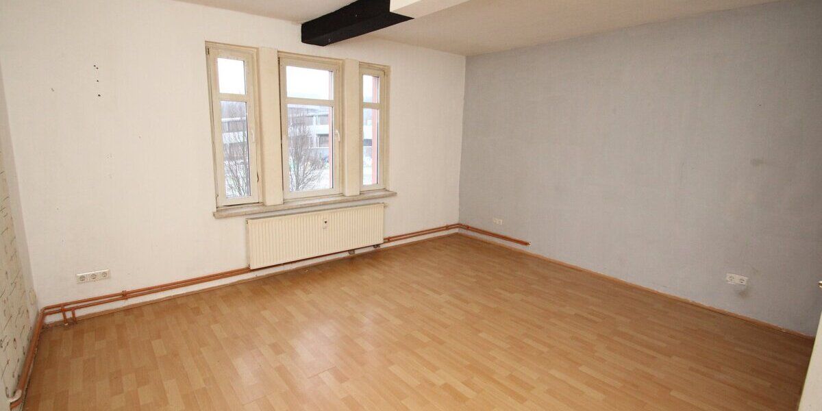 Bad Salzungen, Wohn-u.Geschäftshaus zimmer