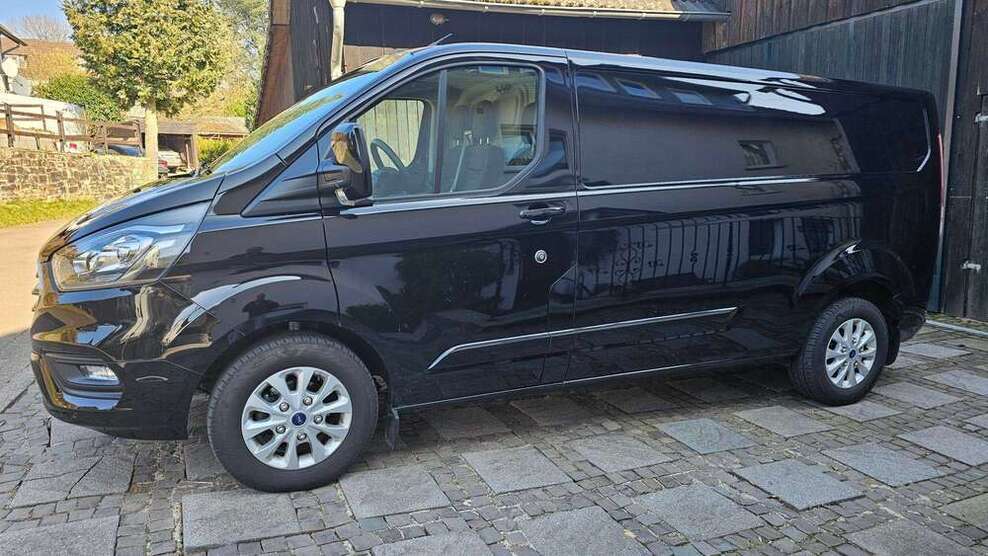 Transit Custom